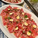  Carnes
 Calle Dolores Rodríguez Objío, Santo Domingo, República Dominicana
 809-475-7830
 829-675-5152
🕒 HORARIOS
Lunes a Domingos
10:00 a.m. – 10:00 p.m.

Deliciosas ofertas en tu bandeja de entrada: