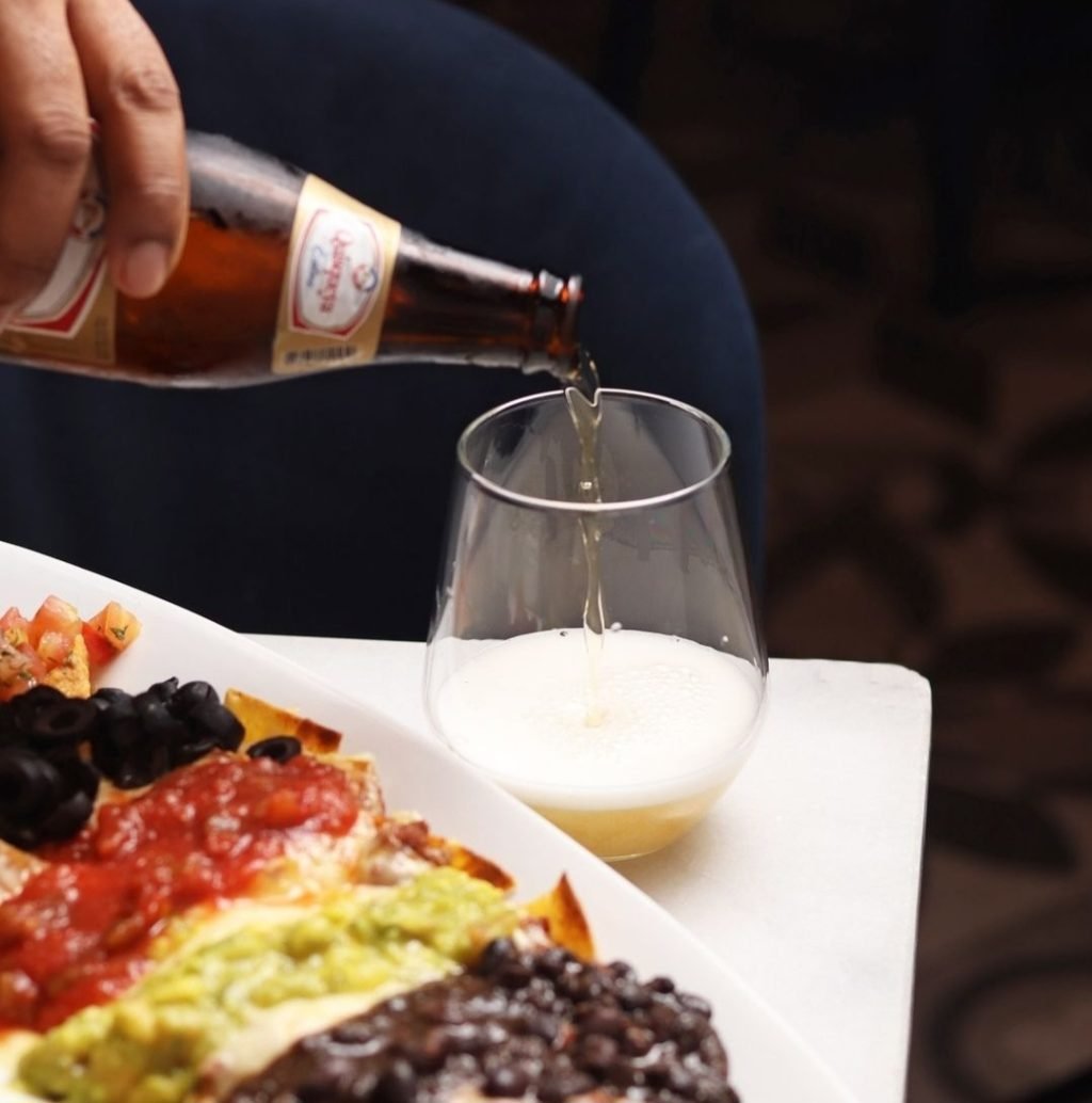 El Tablon Latino Restaurante Internacional Santiago De Los Caballeros, República Dominicana 809-581-3813 HORARIOS  Lunes a Domingos 11:00 a.m. a Cierre Deliciosas ofertas en tu bandeja de entrada: