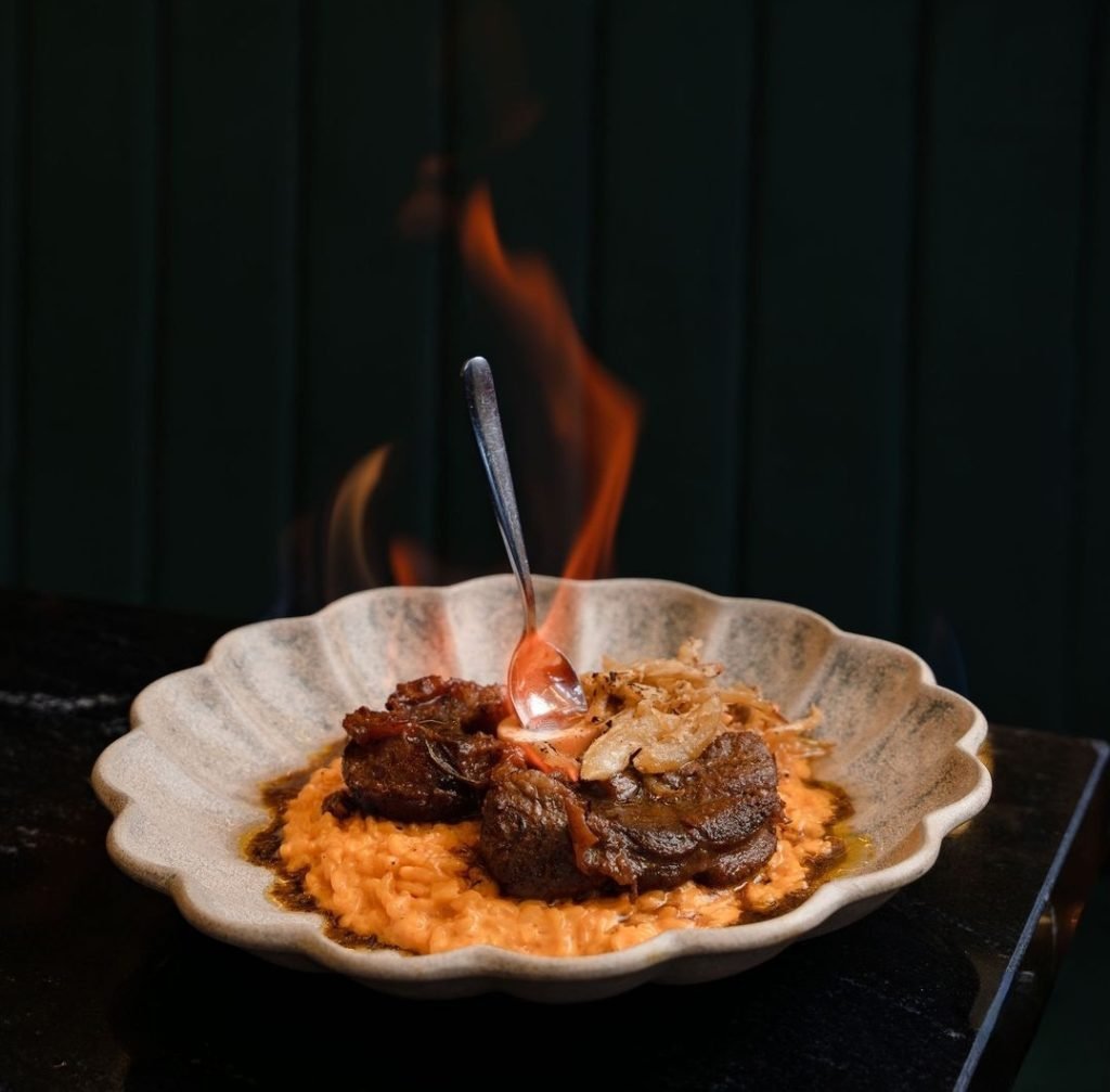 Mr. Grilled Restaurante  Carnes  Avenida Venezuela, Santo Domingo Este, República Dominicana  809-784-6861  849-376-1919 Mr. Grilled Santo Domingo Deliciosas ofertas en tu bandeja de entrada: